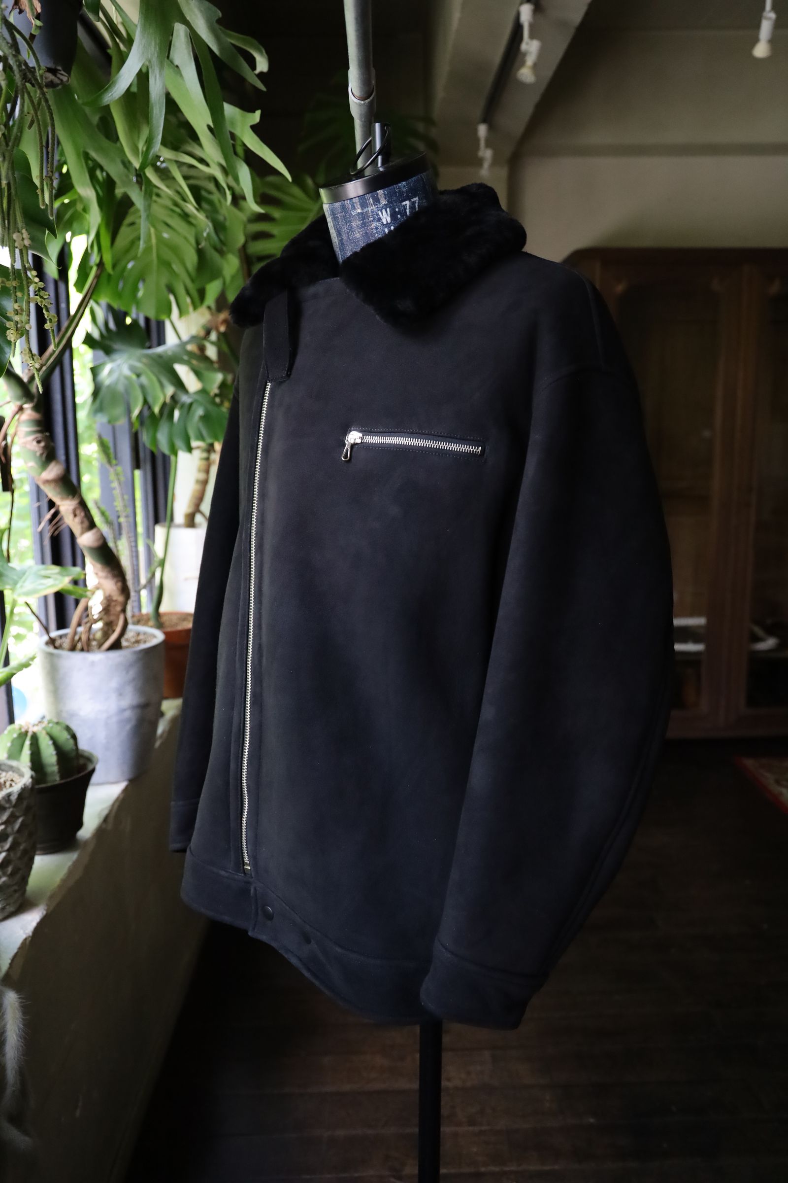 グラフペーパー24AW Sheep Mouton Aviator Jacket(GU243-20080)BLACK