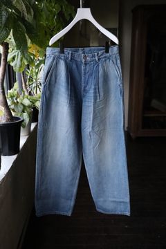 グラフペーパー25AW Selvage Denim Two Tuck Pants(GU253-40061LB)INDIGO_LIGHT FADE☆7月26日(土)発売！