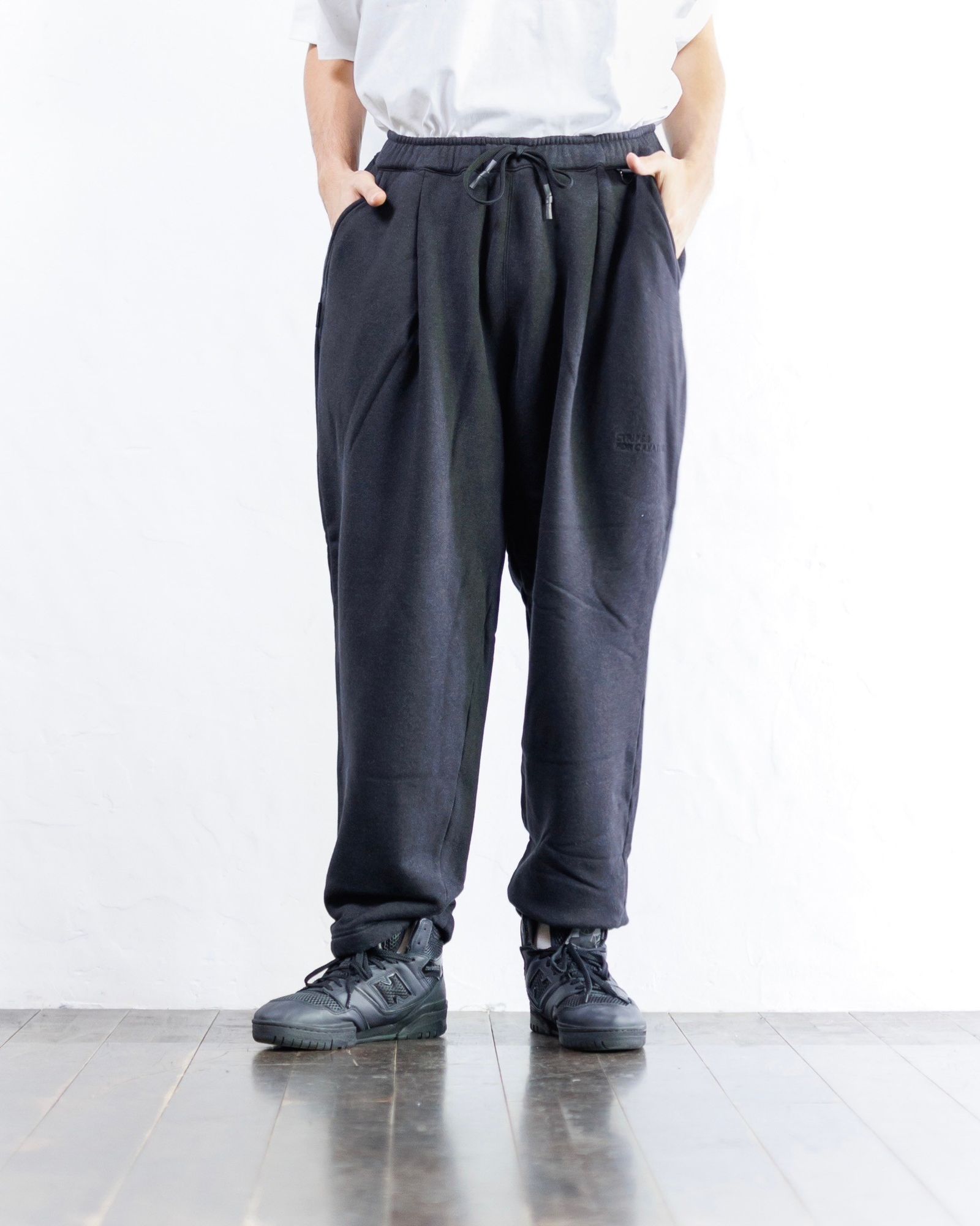 Stripes For Creative - S.F.C 24FW エスエフシーSFC WIDE TAPERED SWEAT  PANTS(SFCFW24CS04)Black Melange | mark