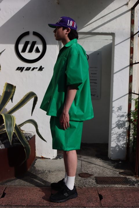 is-ness BALLOON WIDE SHIRT(1022SSSH03) style.2022.4.25