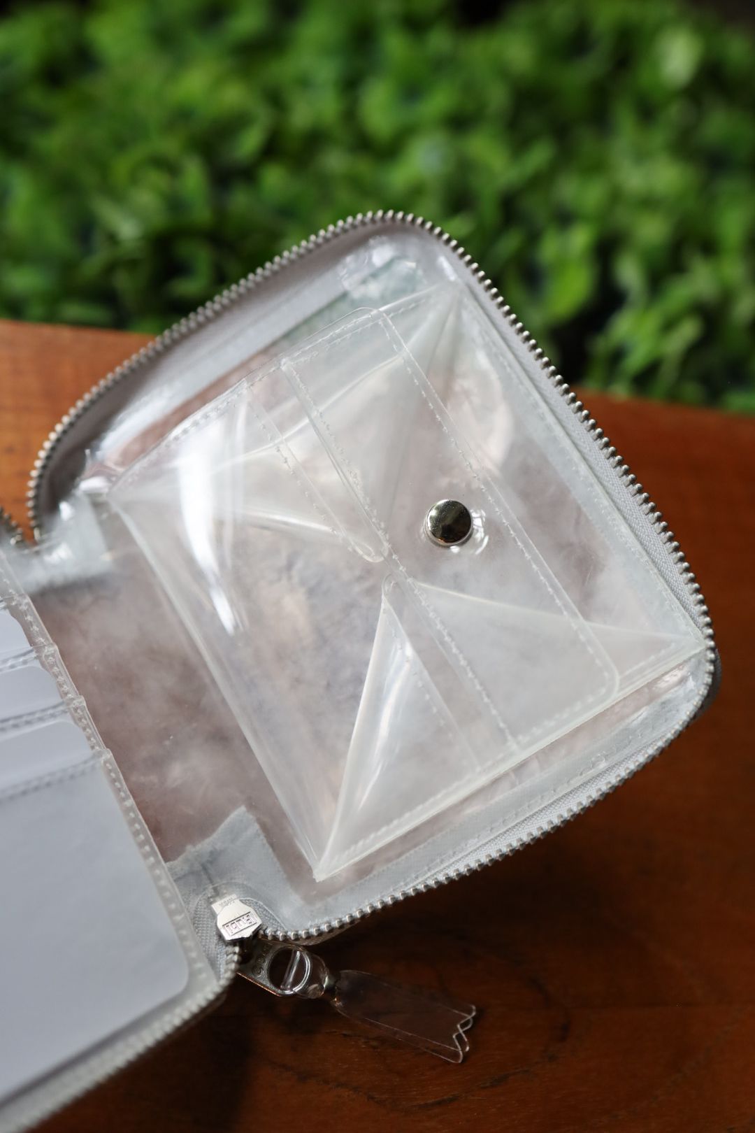コムデギャルソン 財布 SNAKE TRANSPARENT 2つ折り財布(8Z-T210-051)☆12月再入荷致します！