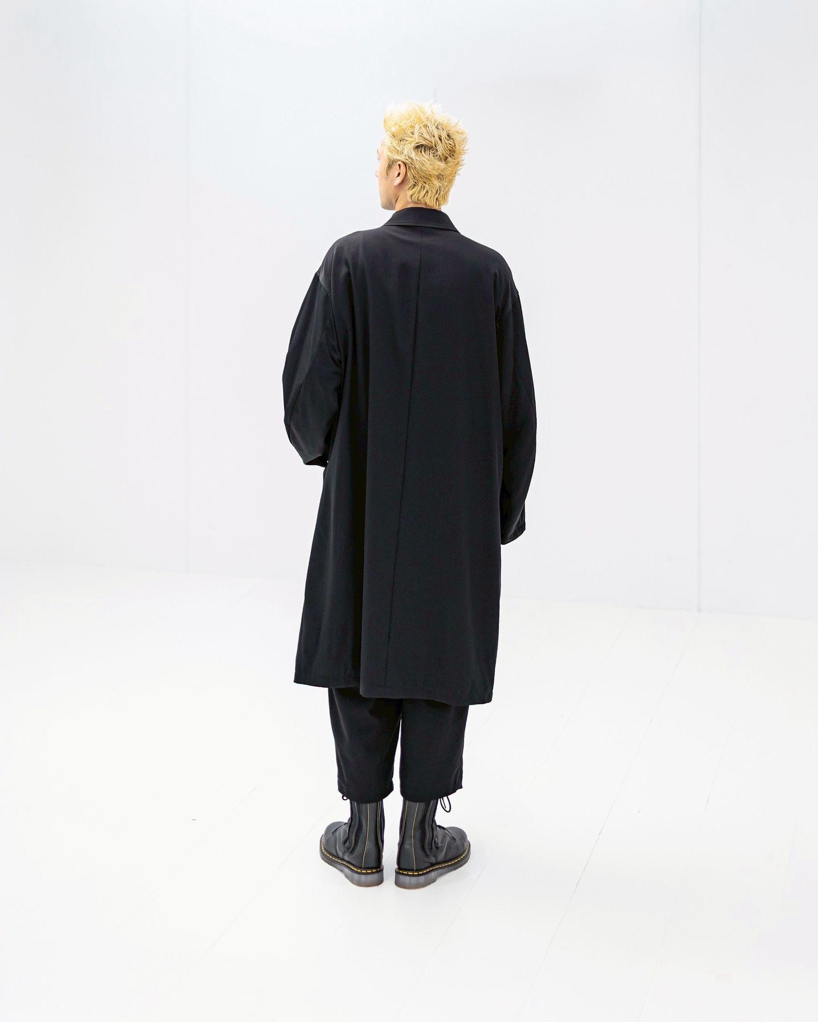 Graphpaper Fulled Wool Gabardine Oversized Ball Collar Coat 9月13日(土)新作発売！