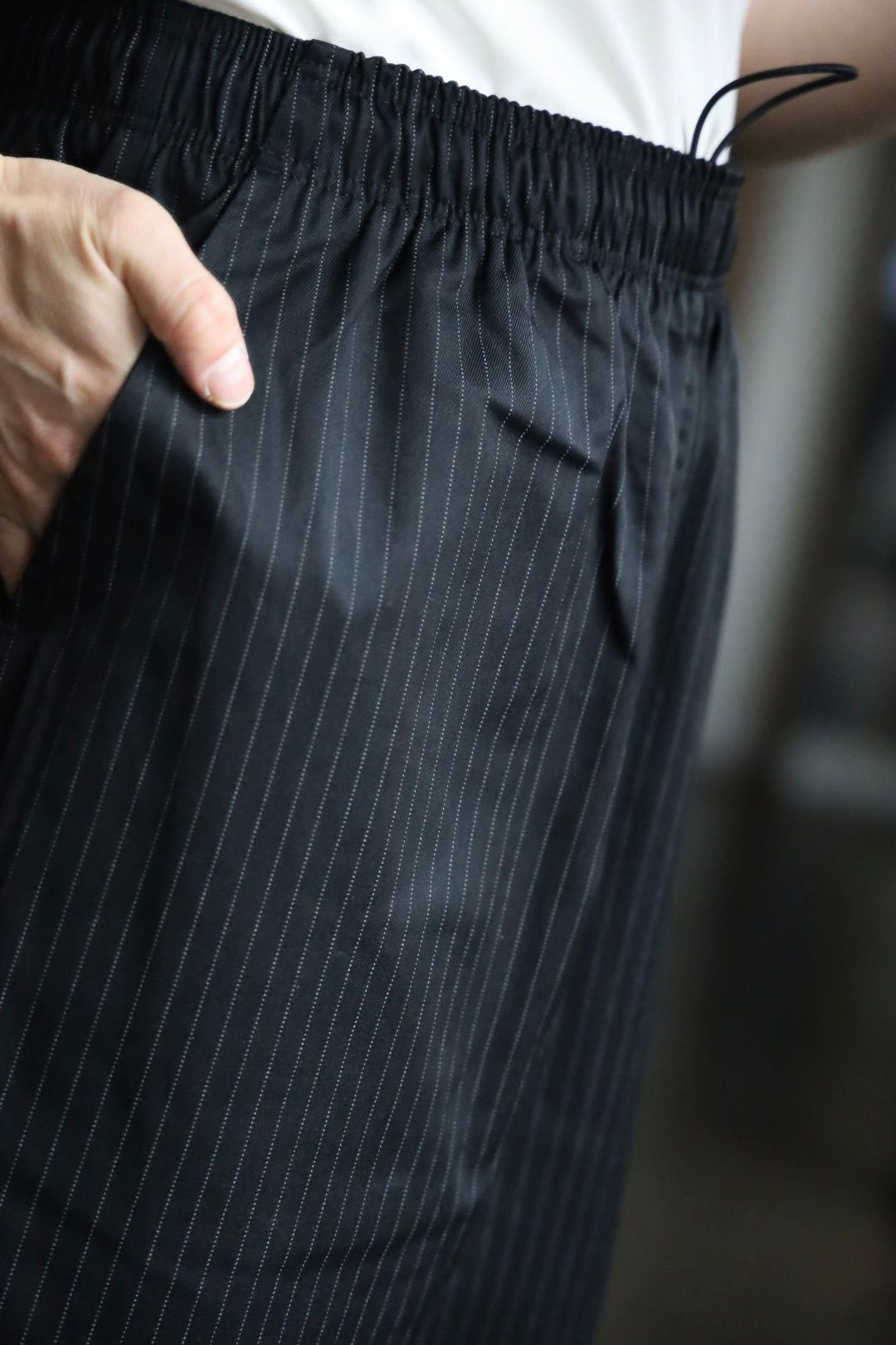 フレッシュサービス CORPORATE EASY PANTS(FSC252-40011B)BLACK STRIPE☆5月24日(土)発売！