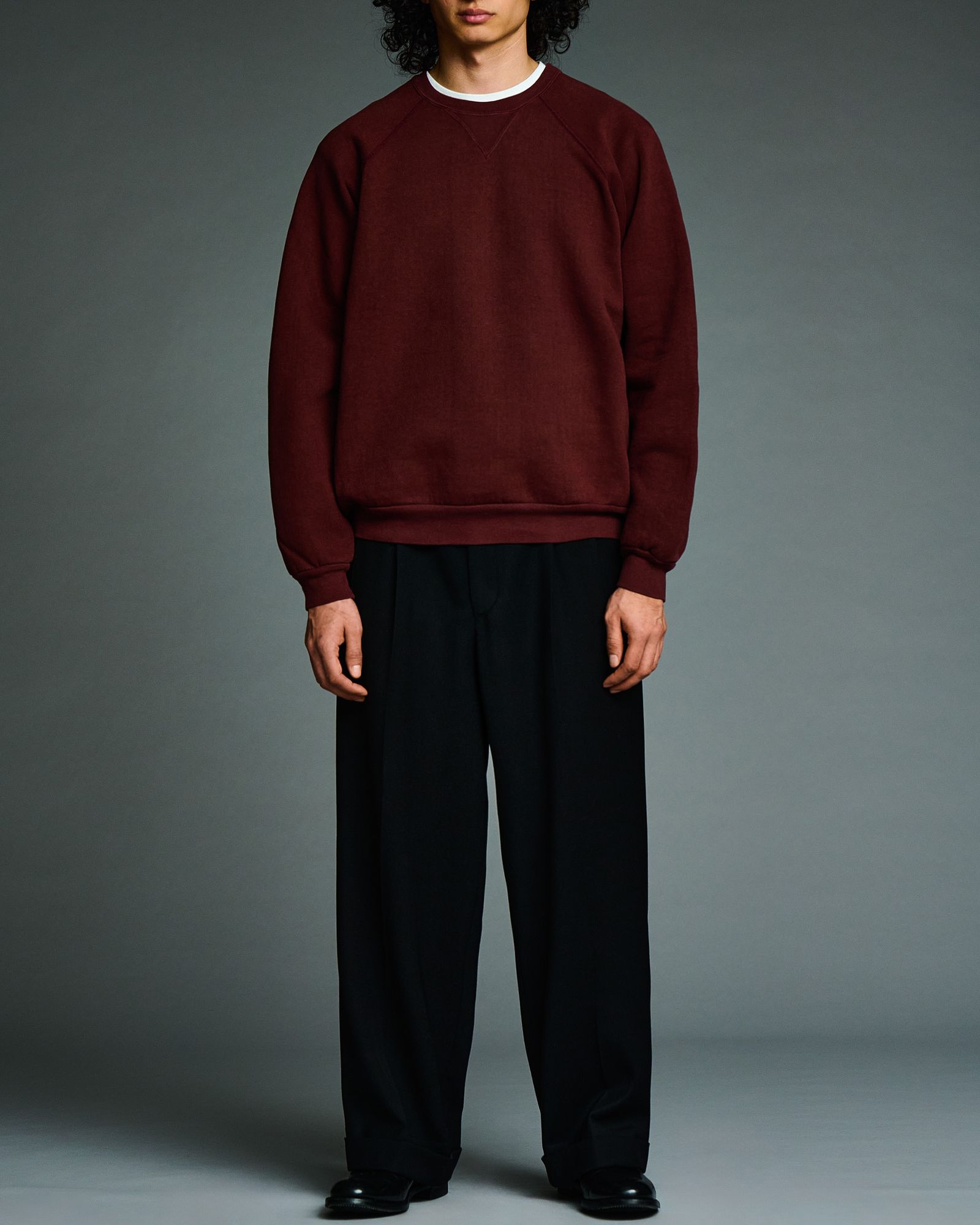 アプレッセ 2026 STYLE2 Vintage Double V Sweatshirt(26AAP-05-16)BURGUNDY☆9月5日(土)発売！