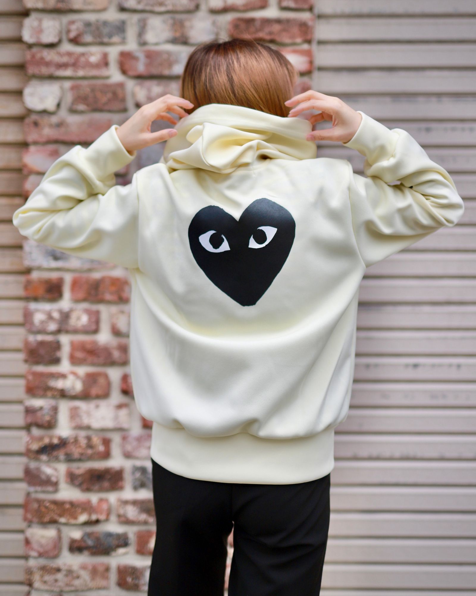 プレイ コムデギャルソン 新作HOODED SWEATSHRT WITH BIG HEART style.2023.3.19