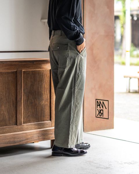 A.PRESSE Cashmere Blend L/S Henley Neck Shirt (BLACK) 新作発売！