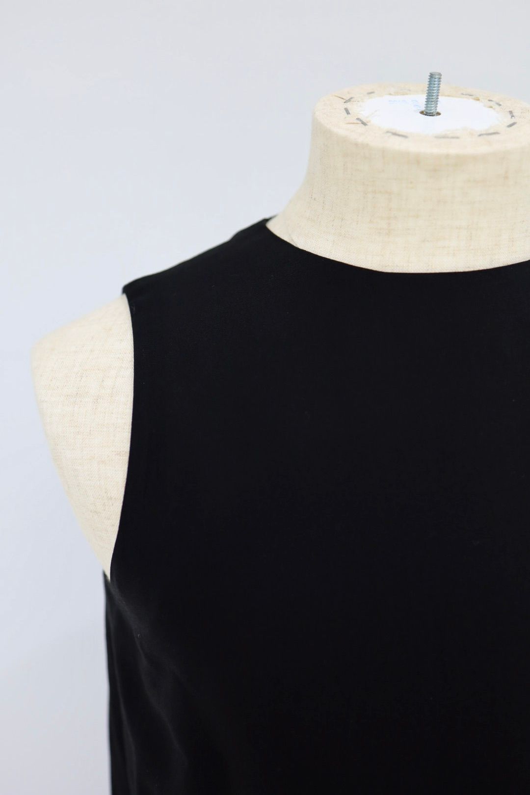 Graphpaper 26SS Women's Viscose Cupro Back Satin Sleeveless Dress(GL261-60357)BLACK☆2月14日(土)発売！