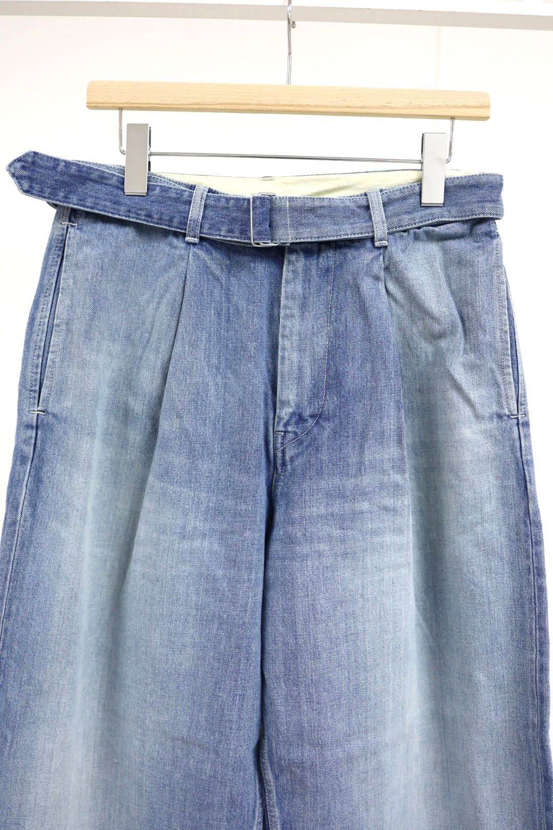 グラフペーパー Selvage Denim Belted Pants(GU261-40064LB)INDIGO_LIGHT FADE★1月24日(土)発売！