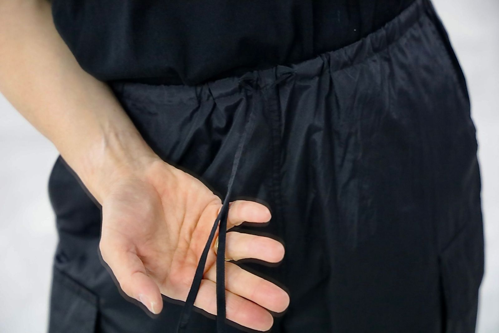 blurhms 26SS Poly-Silk Zip Jacketスタイル.2026.3.14.