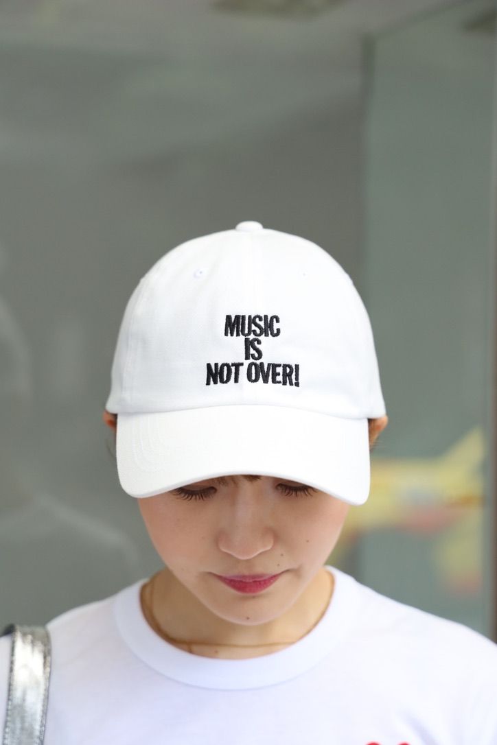 PLAY COMME des GARCONS 定番ワンポイントTシャツ style.2025.6.24