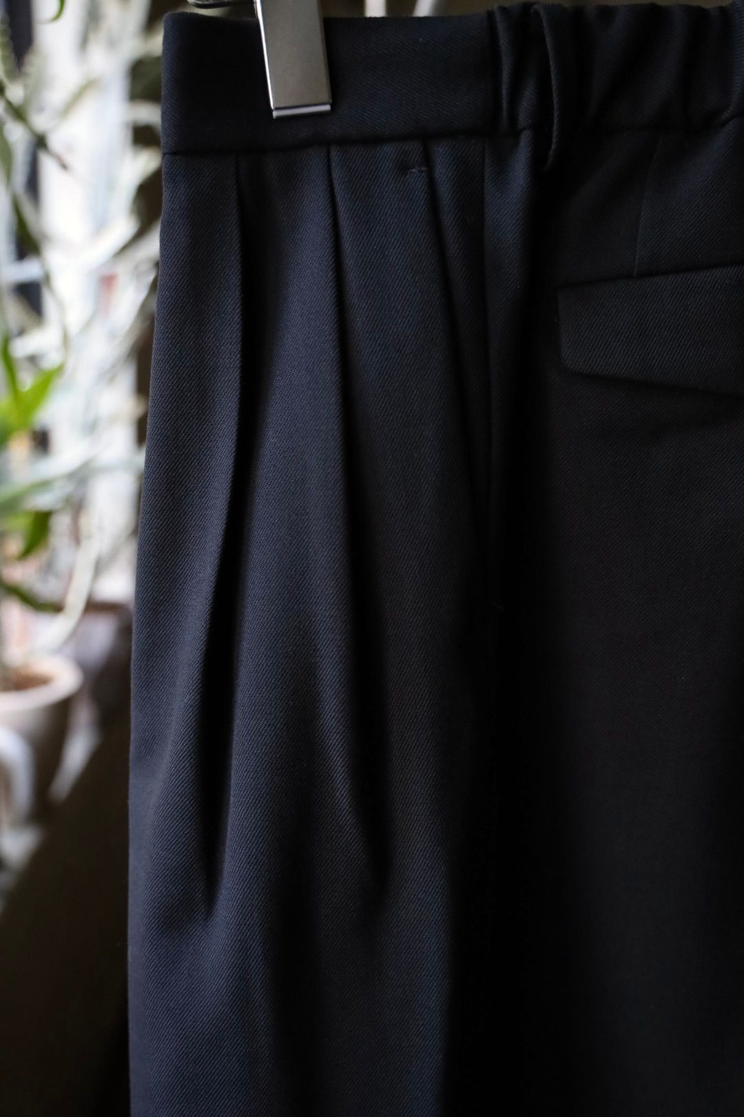 MARKAWARE Organic Wool Survival Cloth® Triple Pleated Wide Trousers(A25C06PT02C)BLACK☆新作発売！