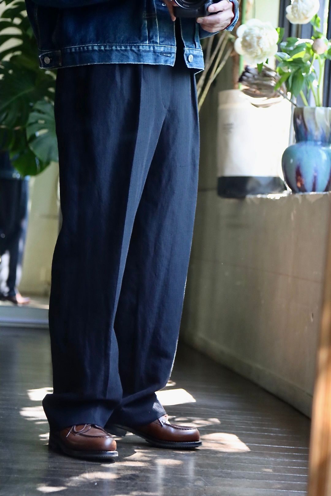 A.PRESSE Wide Tapered Trousers NAVYスラックス
