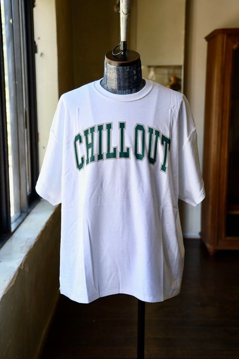イズネスミュージック 25AW CHILL OUT T-SHIRT (IMP6_03_CHILLSST01) WHITE