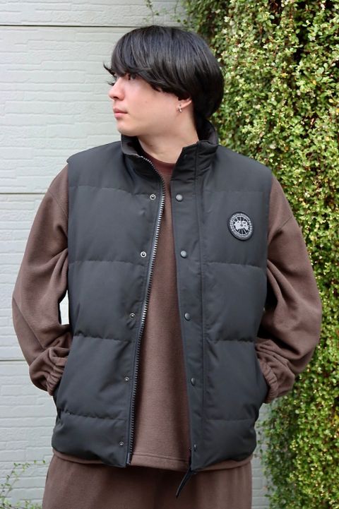 CANADA GOOSE GARSON VEST BLACK LABELスタイル
