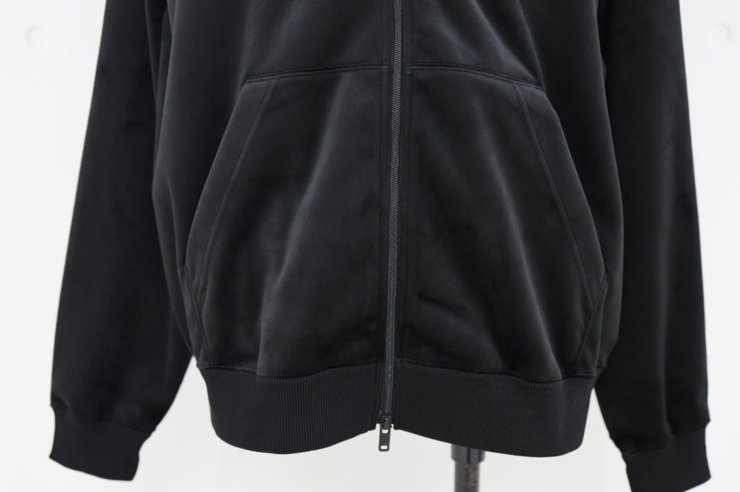 ワイスリー Y-3 ジップフーディ VELVET ZIP HOODIE(IA4371)BLACK☆新作発売！
