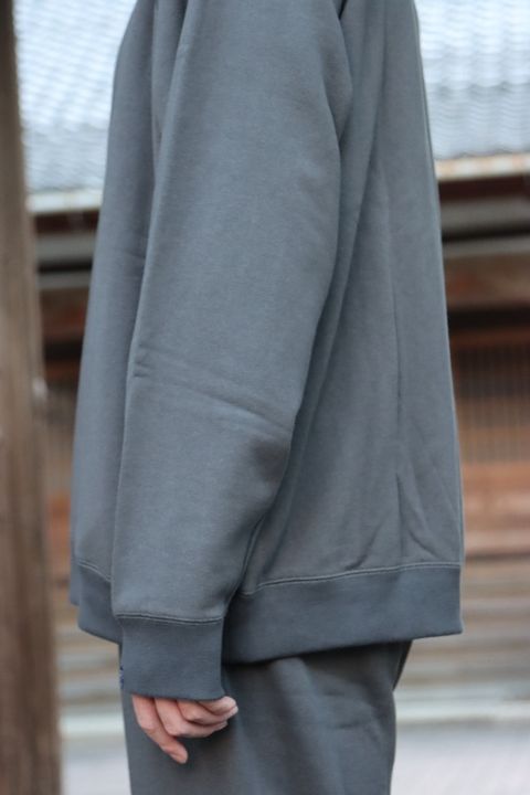 LOOPWHEELER for Graphpaper Hight Neck Sweat(GU213-70178B) style.2021.9.19