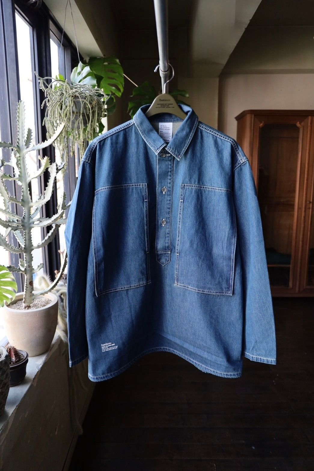 FreshService - フレッシュサービス DENIM PULLOVER SHIRT FreshService - フレッシュサービス DENIM PULLOVER SHIRT