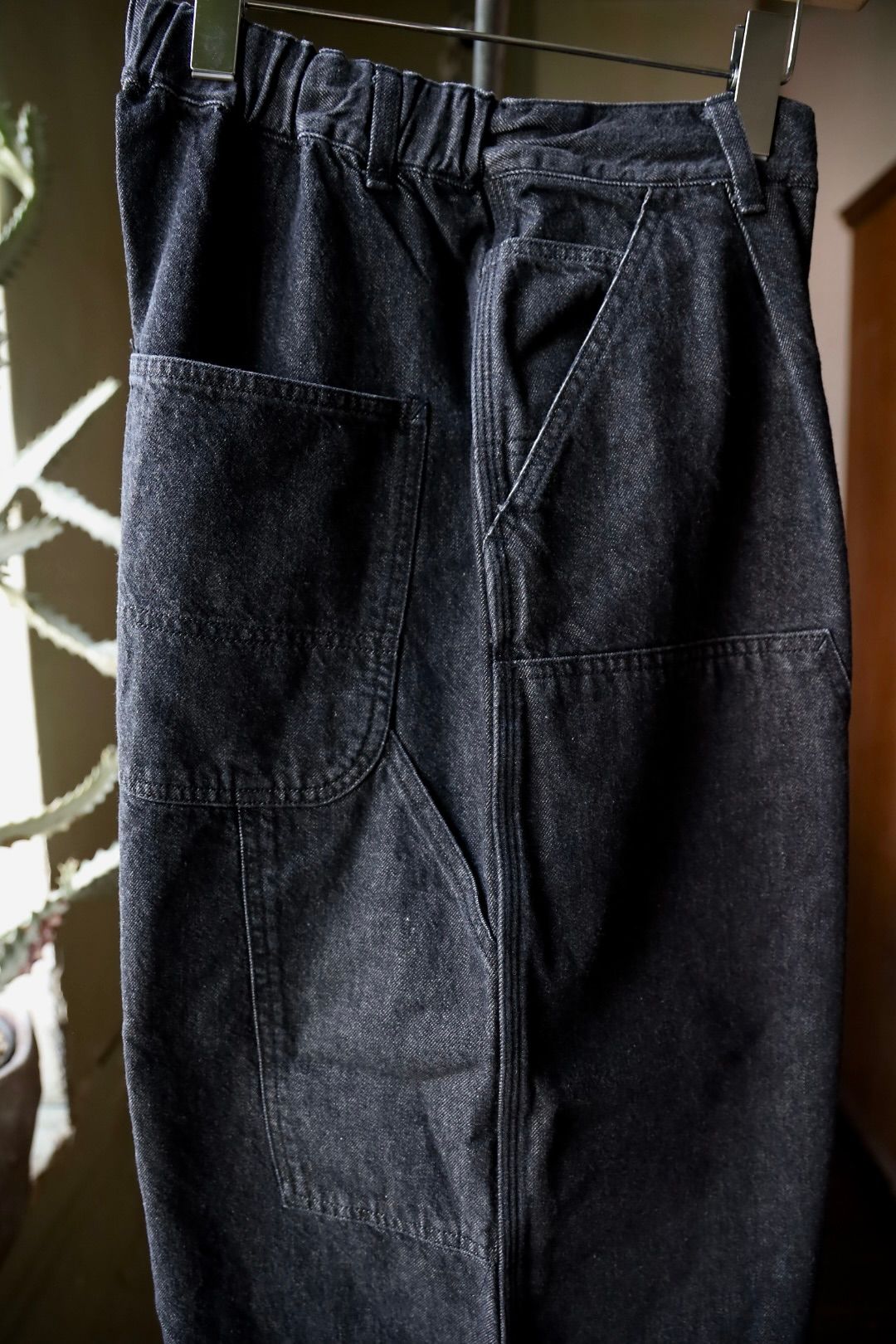 イズネス 26SS Double-Knee Balloon Painter Pants (26SS_12_1008SSBALOONPT01)BLACK☆新作発売！