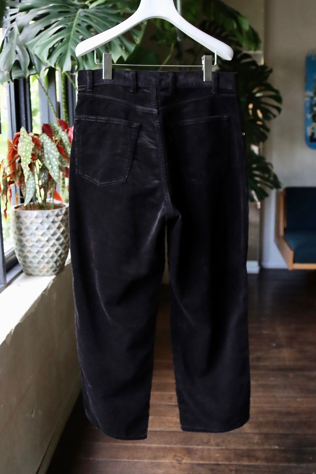 セダンオールパーパス23FW OVAL LOGO CORDUROY PANT(SD23F-PT06)BLACK