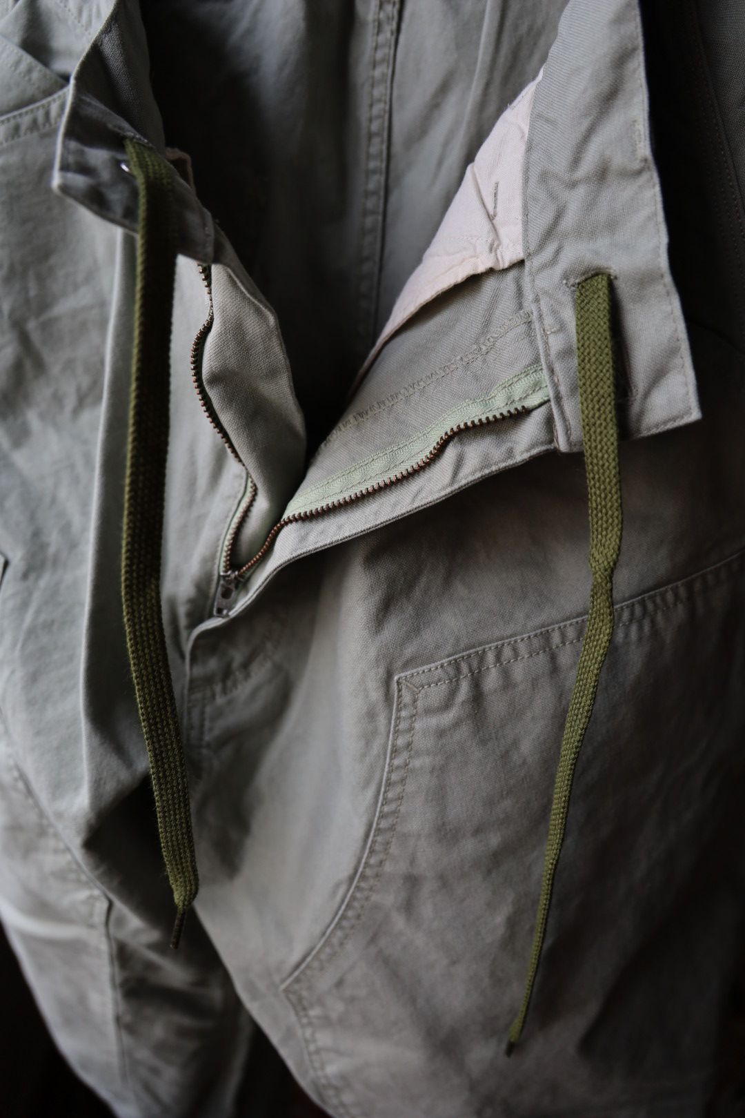 イズネス 26SS Double-Knee Balloon Painter Pants (26SS_12_1008SSBALOONPT01)MINT☆新作発売！