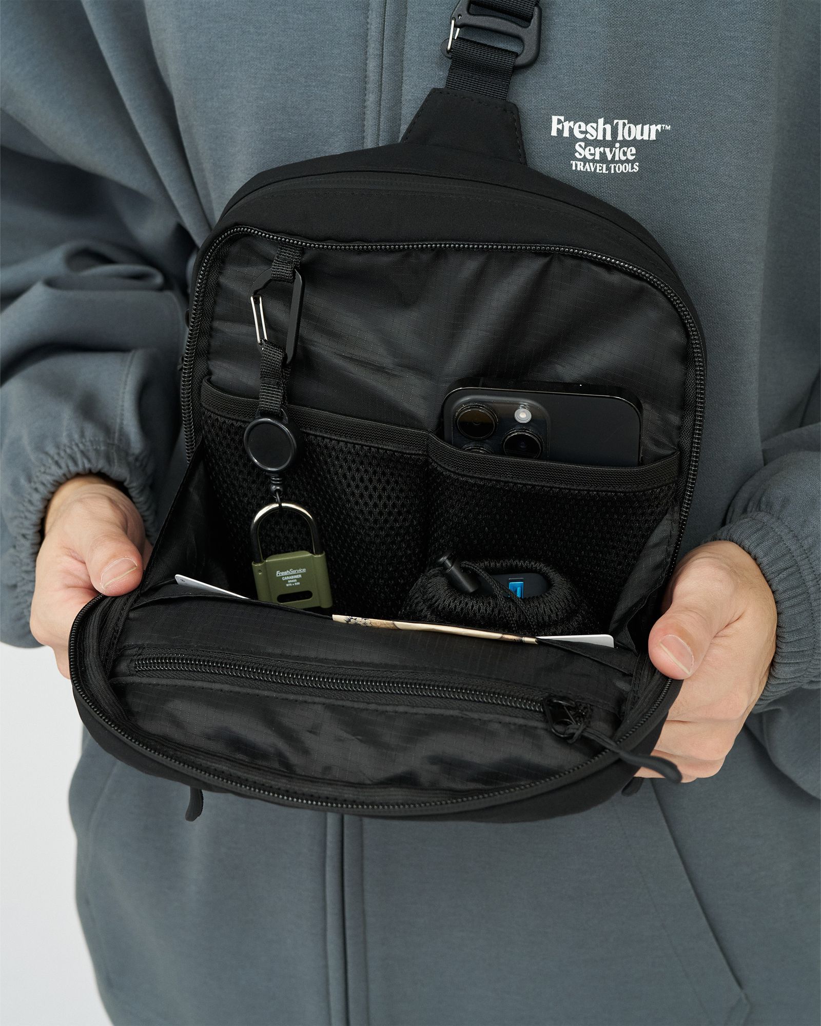 フレッシュサービス UTILITY SLING BAG(FSP253-90069)BLACK☆11月22日(土)発売！