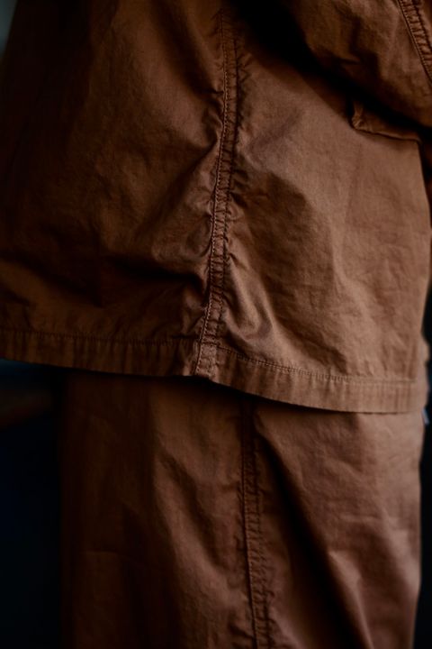 Graphpaper Garment Dyed Typewriter Fatigue Shirtスタイル