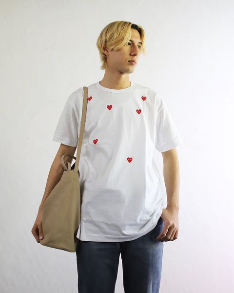 PLAY COMME des GARCONS 24SS PLAY MANY HEART S/S T-SHIRT RED HEART style 2024.5.11