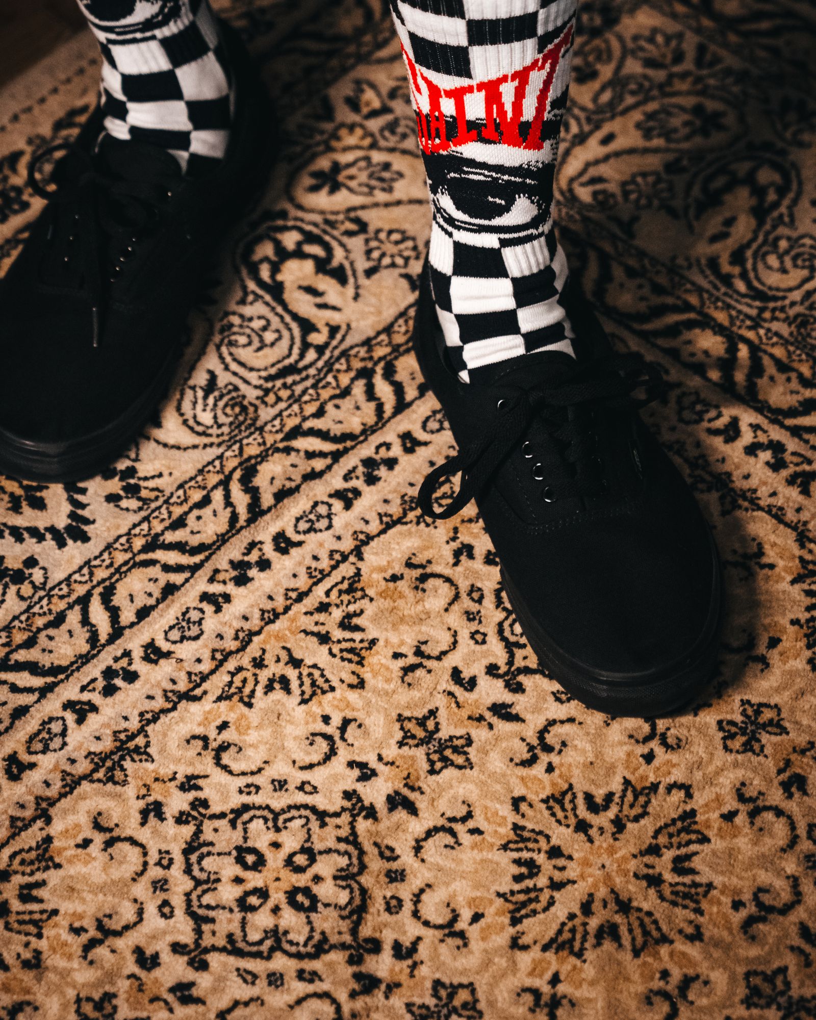 セントマイケル EYES_SOCKS(SM-HR1-0000-106)BLACK/WHITE