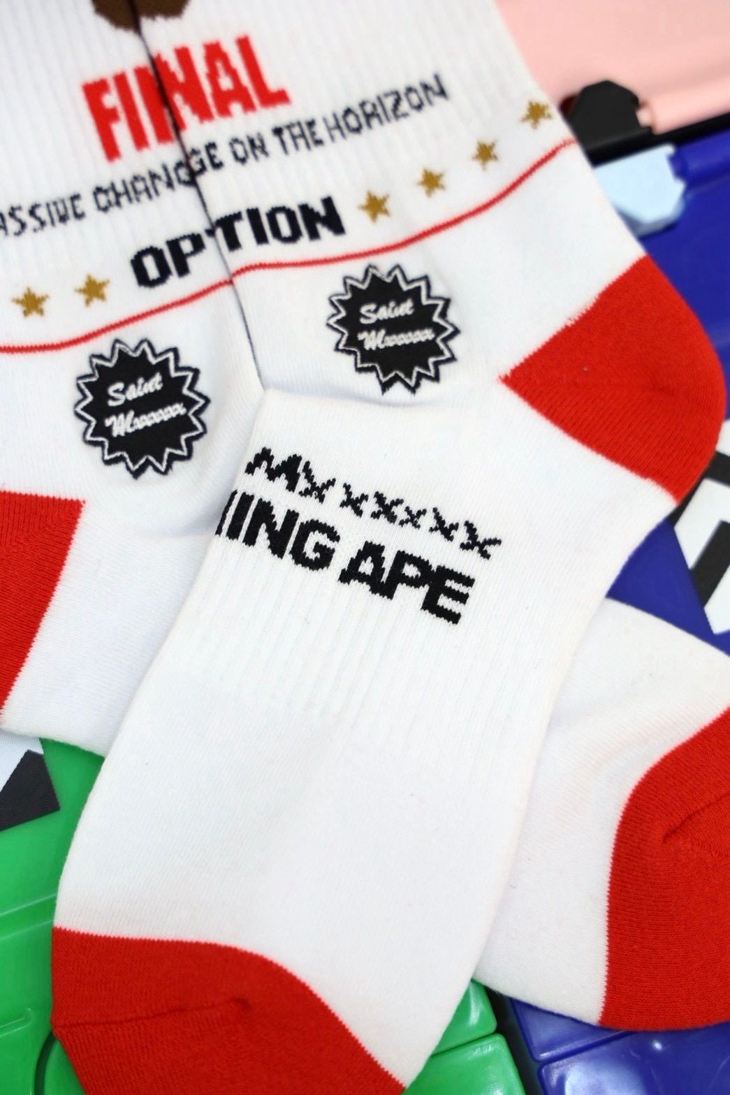 セントマイケル 26AW BAPE_SOCKS/FAINAL(SM-MK1-0000-C40)WHITE+RED