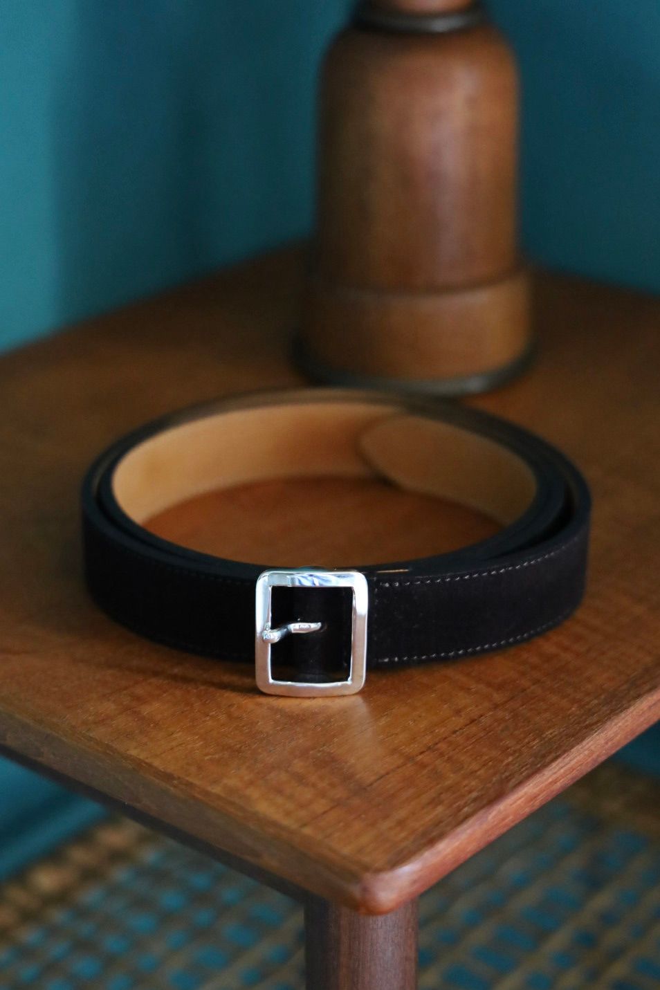 ショロジュエリーベルト Square Narrow Buckle Belt (XOBL003M/L)Brown Suede☆7月17日(木)発売！