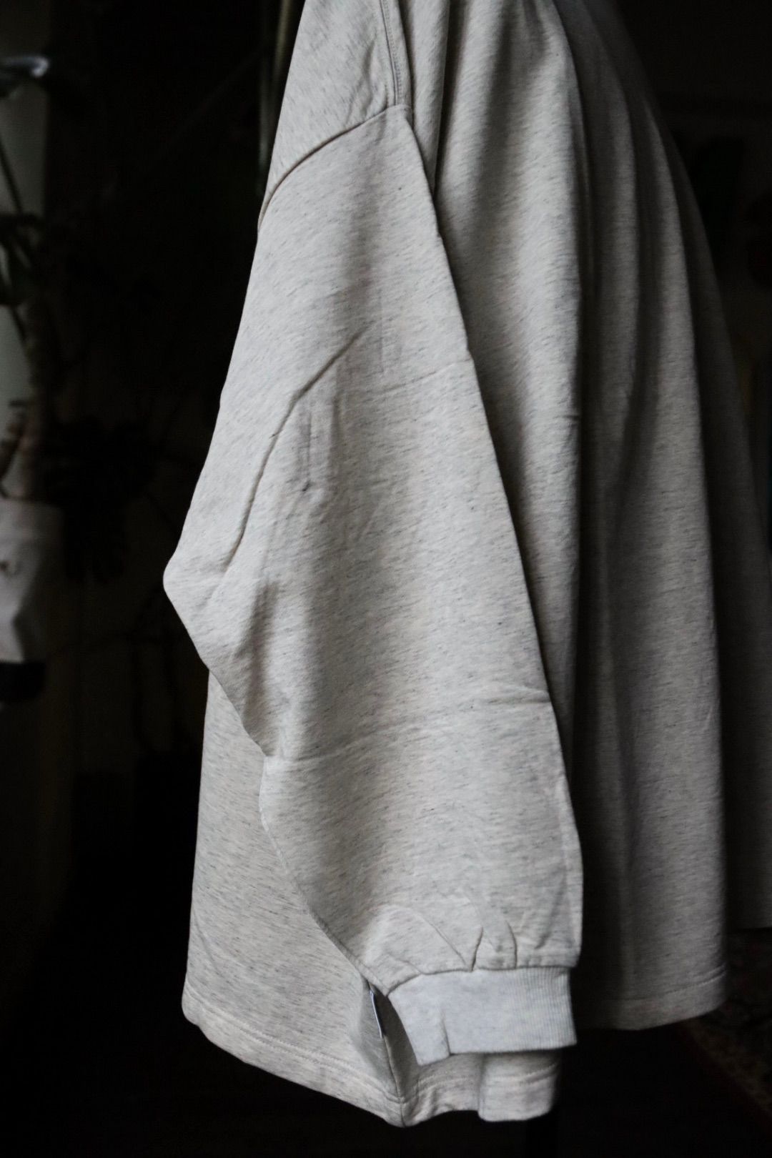 S.F.C 23FW BIG MAX LS TEE(SFCFW23CS13)Oatmeal