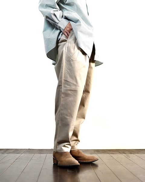 FreshService CORPORATE EASY CHINO PANTS"BEIGE"スタイル
