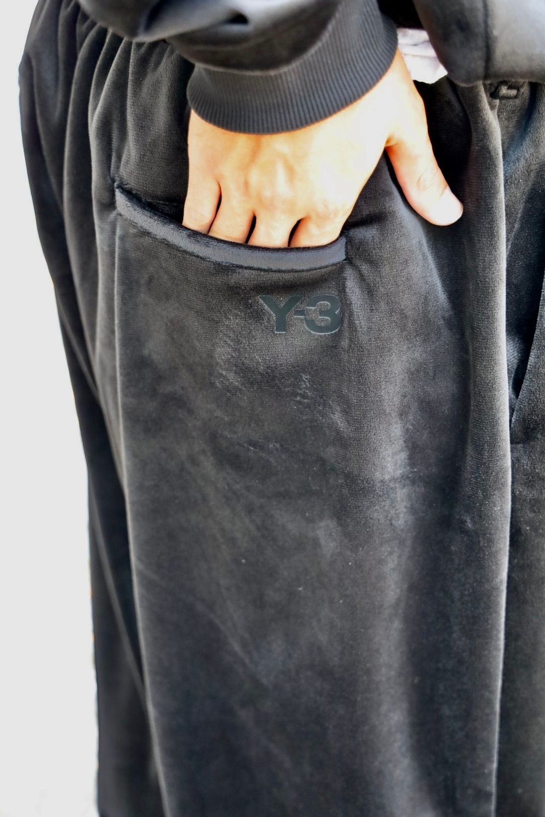 ワイスリー Y-3 トラックパンツ VELVET TRACK PANTS(KT1374)BLACK☆新作発売！