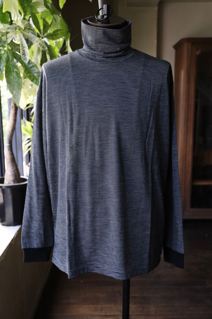 グラフペーパー 25AW Wool Border L/S Turtle Neck Tee(GU253-70231B)BLACK×GRAY☆9月6日(土)発売！