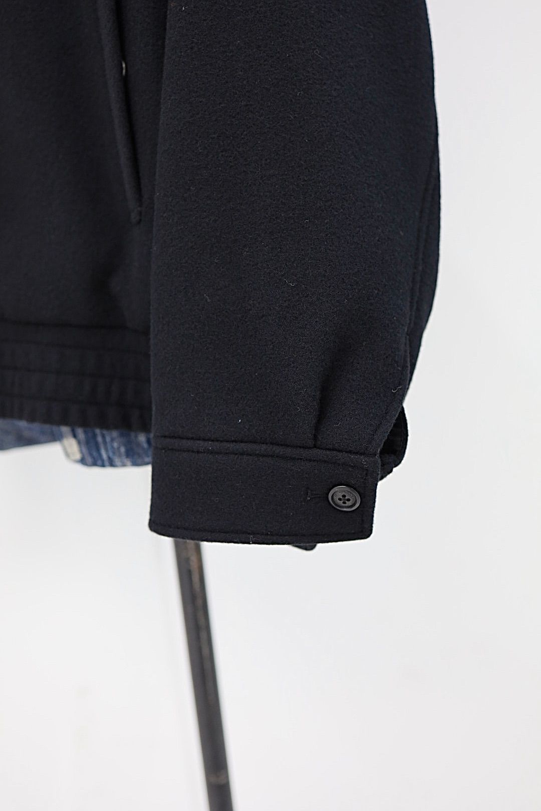 ANOTHER OFFICEアナザーオフィス Volume Blouson(AOEFJK004)BLACK