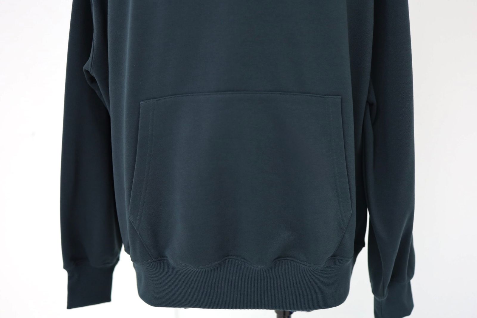 DAIWA PIER39(ダイワピア39) TECH SWEAT HOODIE (BE-52026)INK BLACK☆1月24日(土)発売！