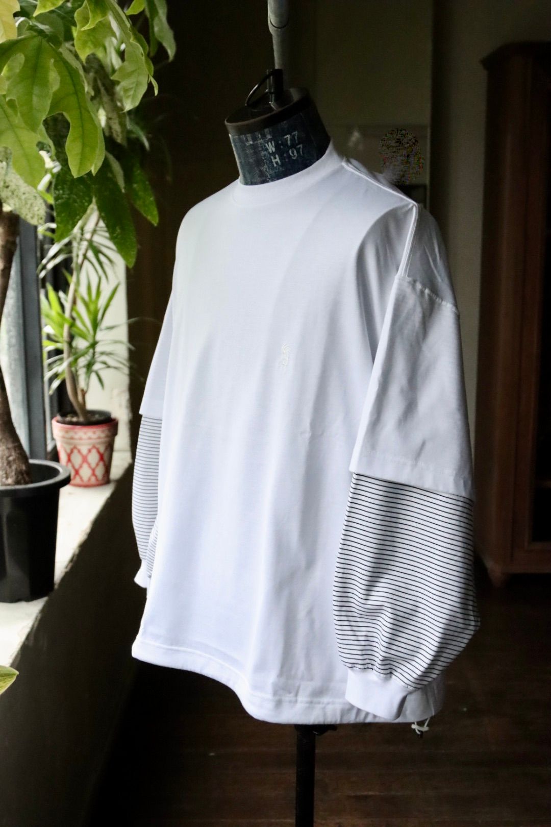 イズネス25AW BALLOON LAYERED LONG SLEEVE T SHIRT(1007AWCS02)WHITE×NAVY border