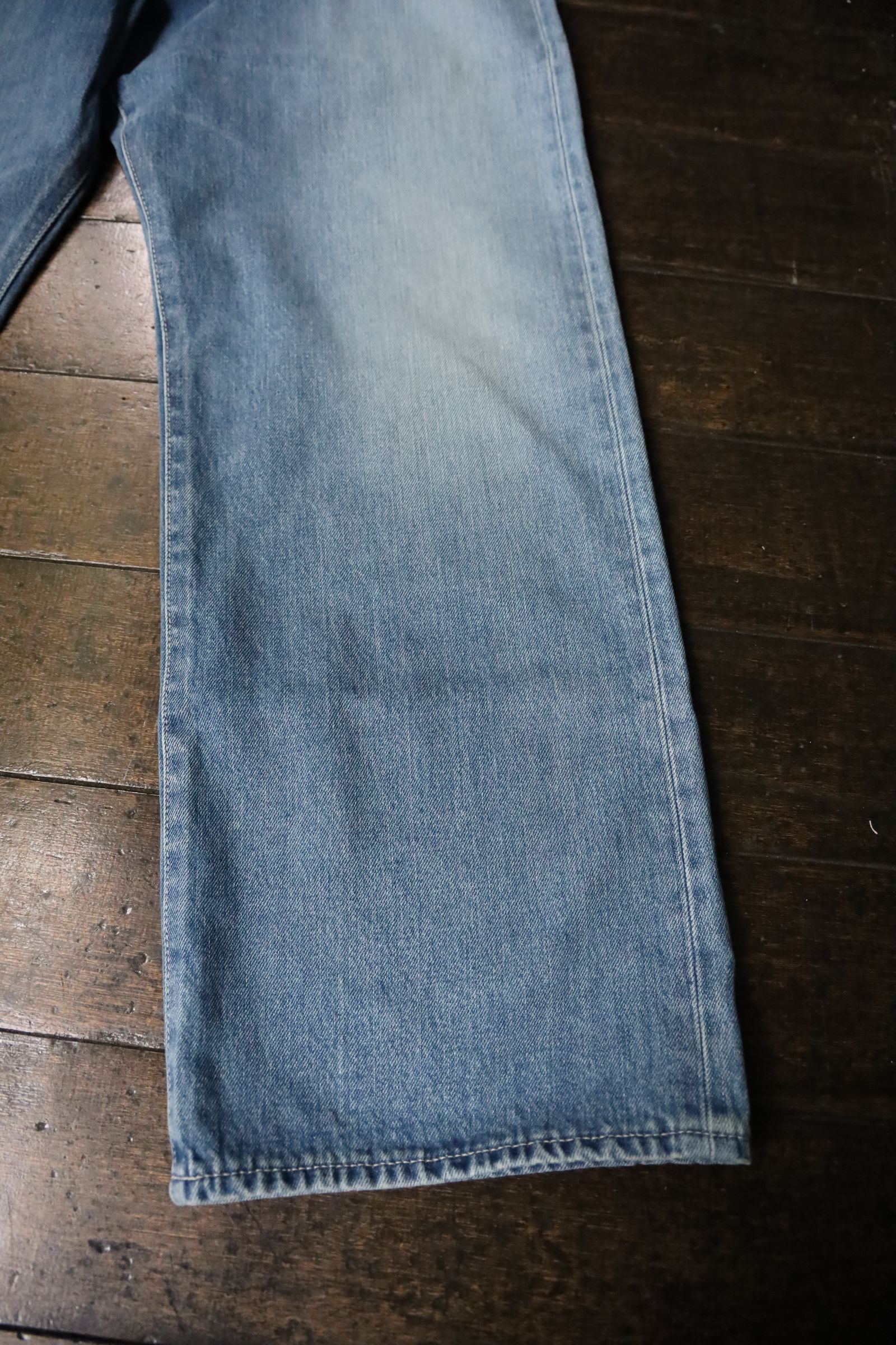 グラフペーパー25AW Selvage Denim Five Pocket wide Straight Pants(GU253-40059LB)INDIGO_LIGHT FADE