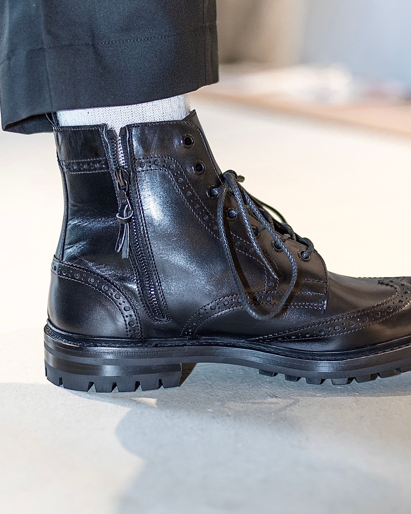 COMME des GARCONS HOMME - コムデギャルソンオム24AW Tricker'sコラボブーツ(HN-K103-001)BLACK  | mark