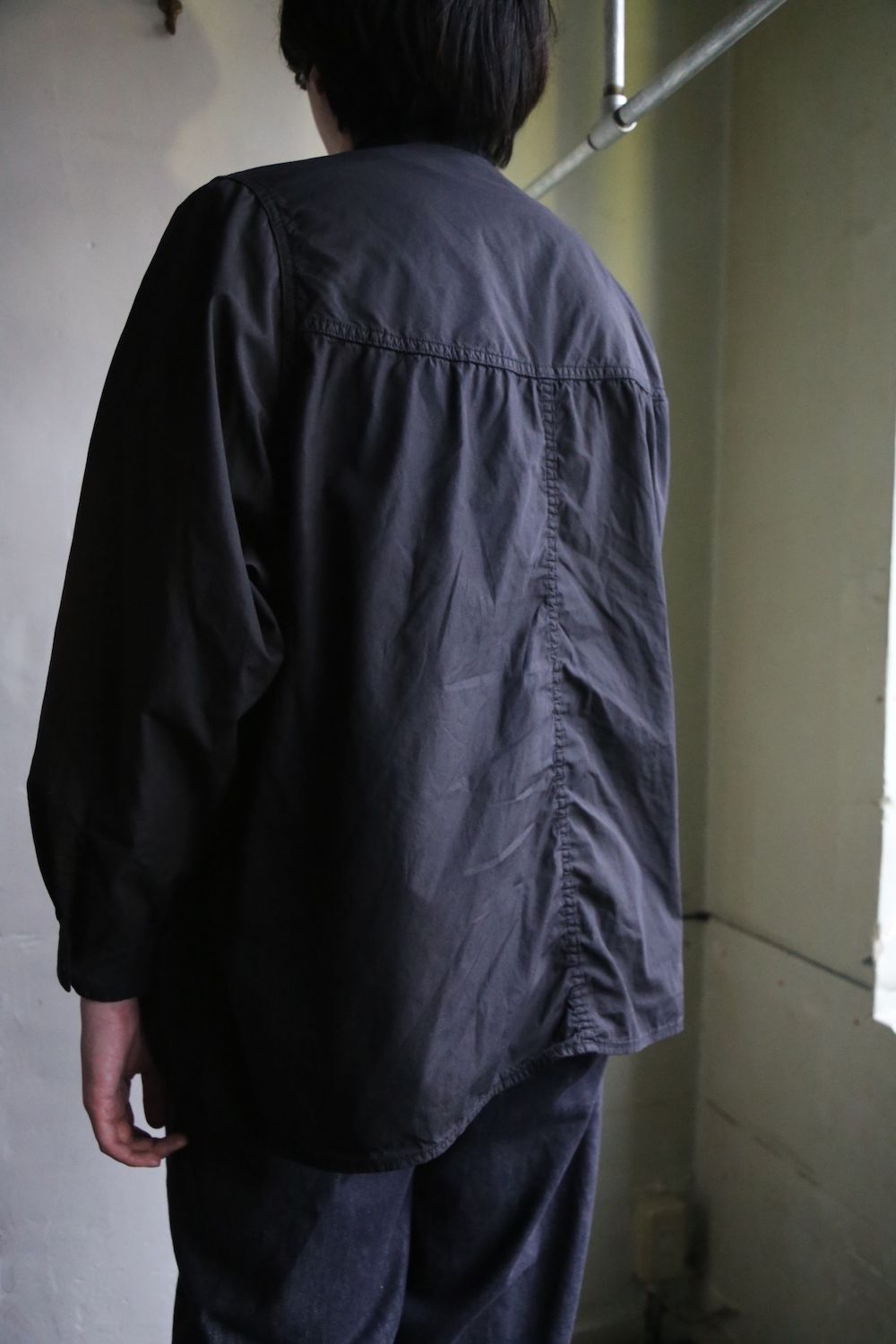 Graphpaper Garment Dyed Poplin Umbrella Yoke Shirt(GM211-50032) style.2021.1.24.