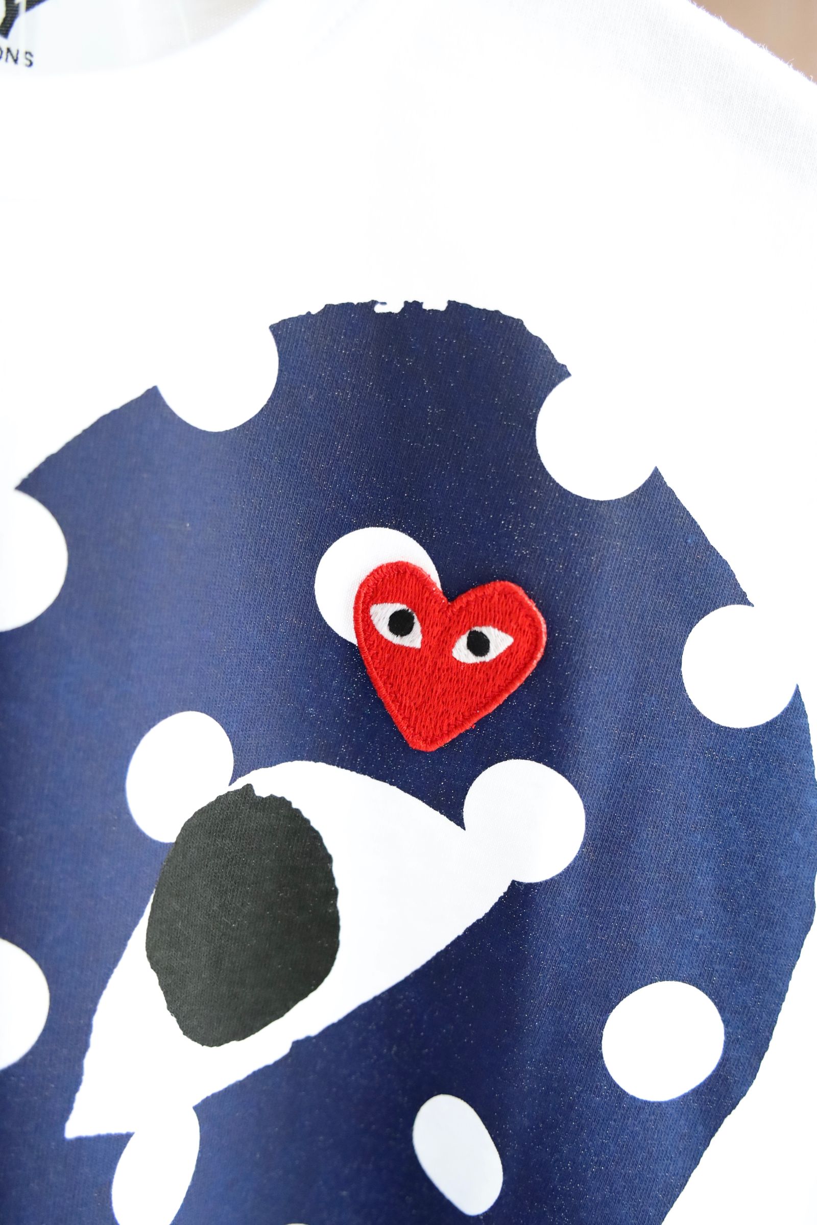 PLAY COMME des GARCONS コムデギャルソン Play Dot Heart T