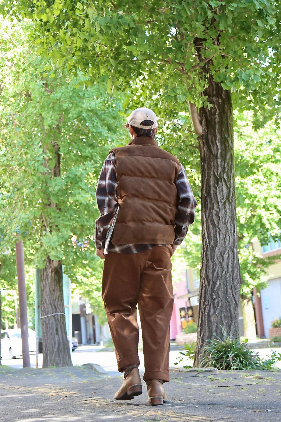 アプレッセ23AWダウンベストSuede Down Vest(23AAP-01-27H)BROWN