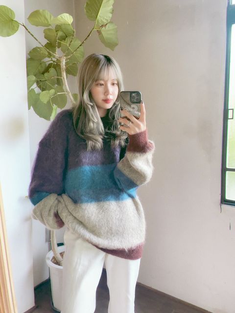 YOKE 新作MOHAIR BORDER CREWNECK SWEATER style.2023.8.27