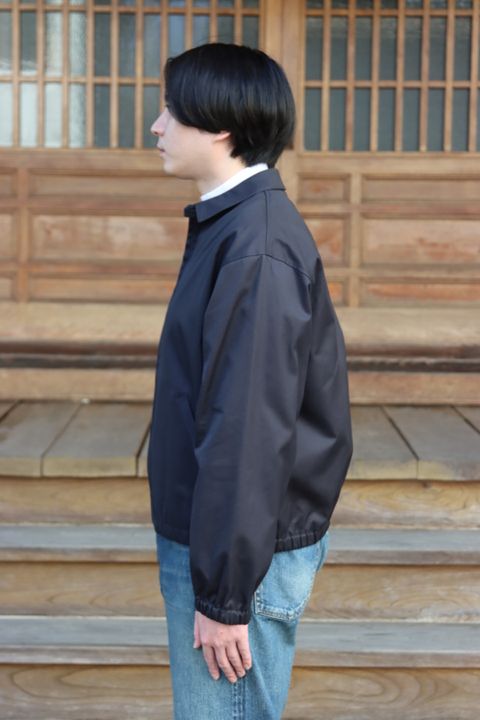 CIOTAスビンコットンギャバジンスウィングトップ"ネイビー"style.