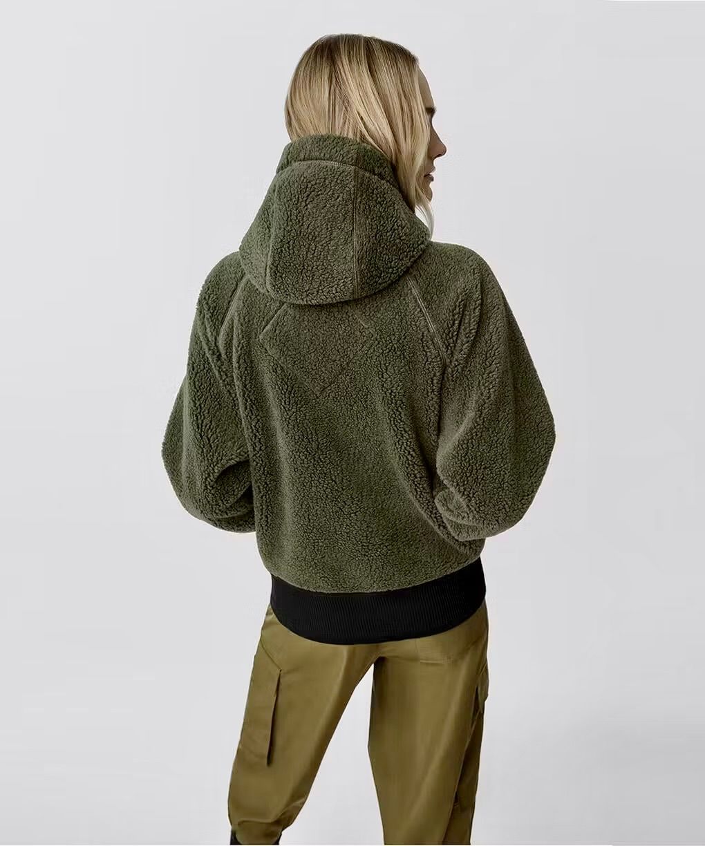 カナダグース レディース Simcoe Oversized Hoodie Kind High Pile Fleece Black Label (7016WB)Smokey Sage☆新作発売！