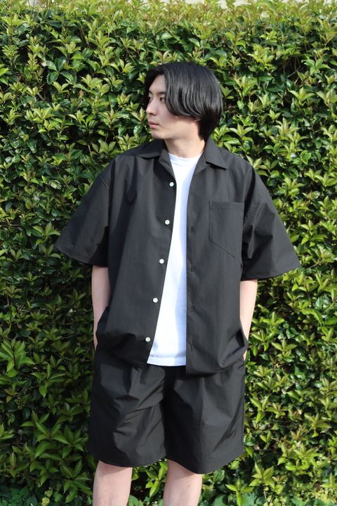 is-ness BALLOON WIDE SHIRT(1022SSSH03) style.2022.4.25