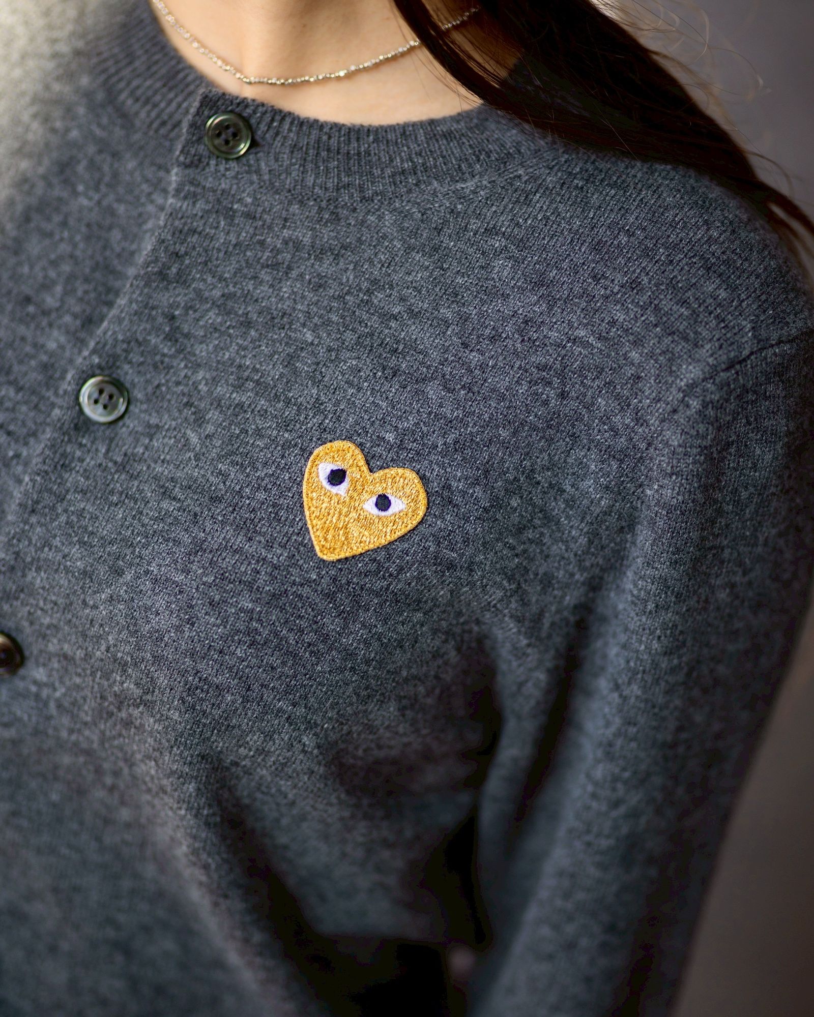 PLAY COMME des GARCONS  ROUND NECK CARDIGAN style.2025.12.13