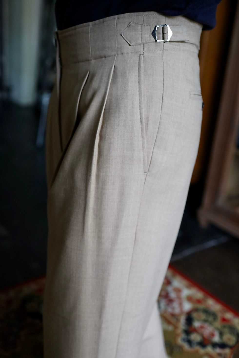 marka マーカ 26SS TWO TUCK MILITARY TROUSERS -RECYCLED POLYESTER NON-MULESED WOOL GABARDINE-(M26A06PT01C)BEIGE☆新作発売！