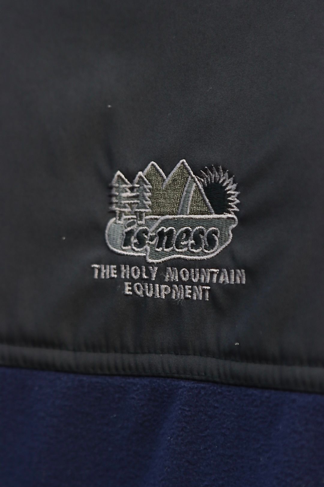 イズネス22AW THM FLEECE JACKET (1004AWCS01)NAVY