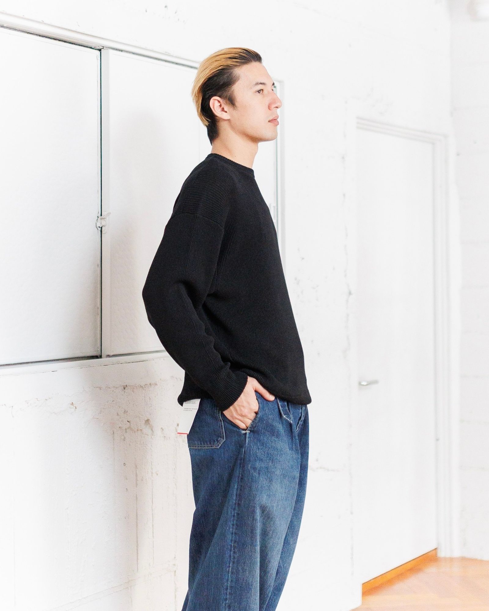 グラフペーパー Linen Solotex Loose Rib Crew Neck 3月1日(土